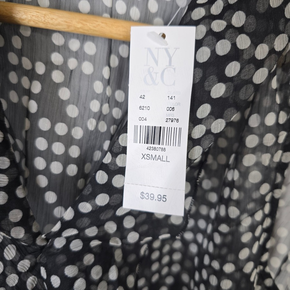 New York & Company Black White Polka Dot Ruffle Sleeveless Blouse XS NWT - Picture 6 of 7